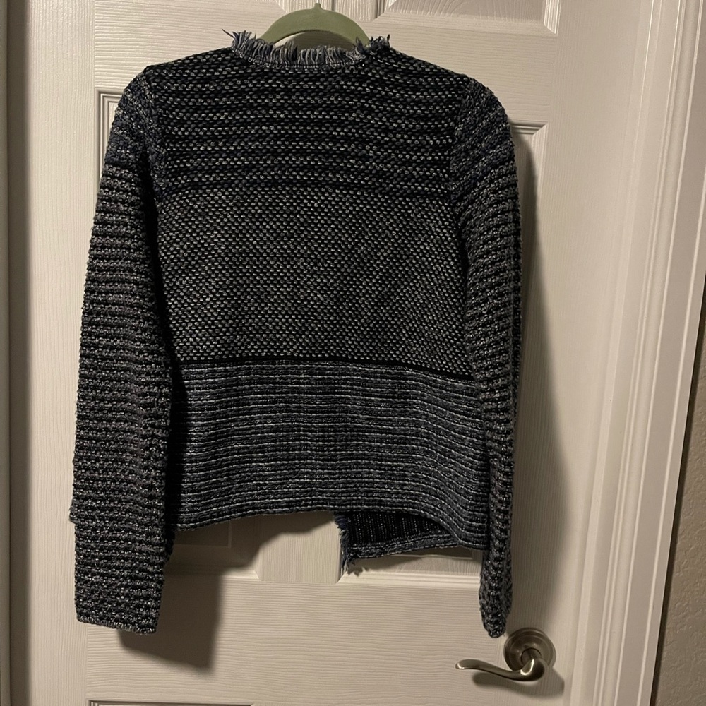 Women’s Chico’s size 1 Blue weaved Jacket - Picture 2 of 6